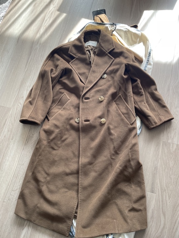 マックスマーラ キャメル100% ファーコート 白タグ 42 大きいサイズ