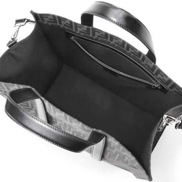 収納力が抜群にイイ。