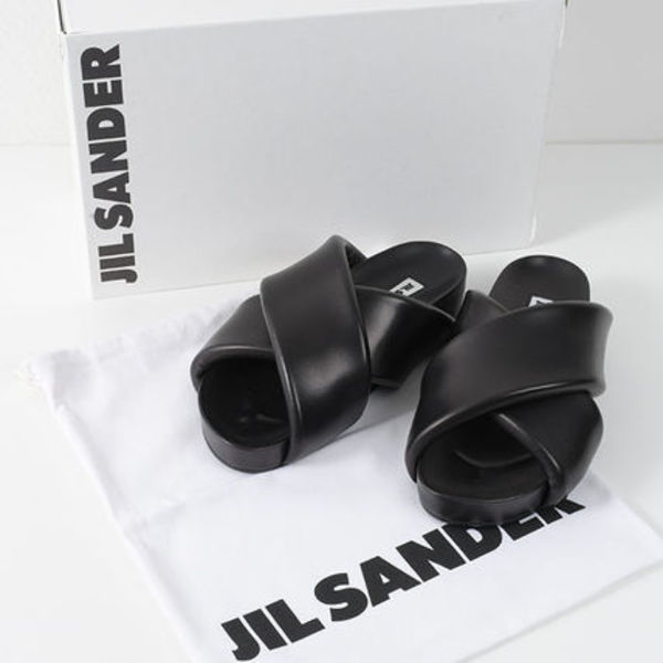 モードなルックスで周りと差をつける!