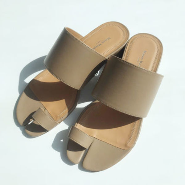 太めローヒールで歩きやすい!