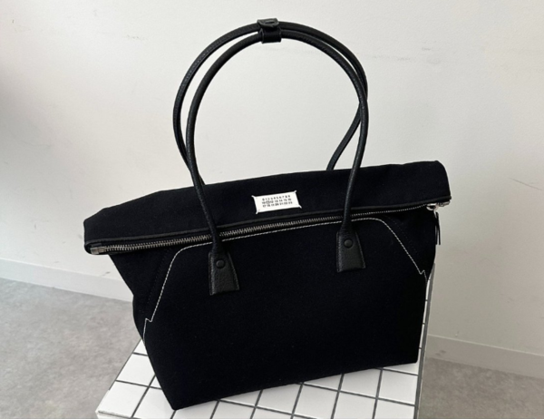 オシャレなのに大容量を叶えてくれる『Maison Margiela(メゾン オシャレなのに大容量を叶えてくれる『Maison Margiela(メゾン