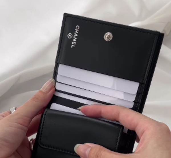 ミニマリストor現金派どちらも大満足な仕様!