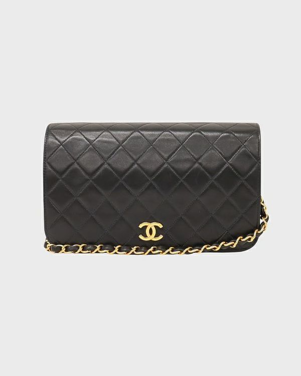 CHANEL マトラッセプッシュロックチェーンショルダーバッグ