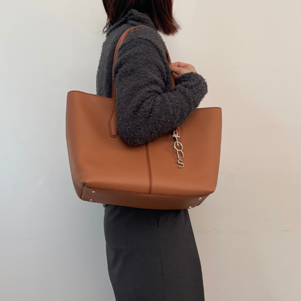 肩にかけてもすっきり