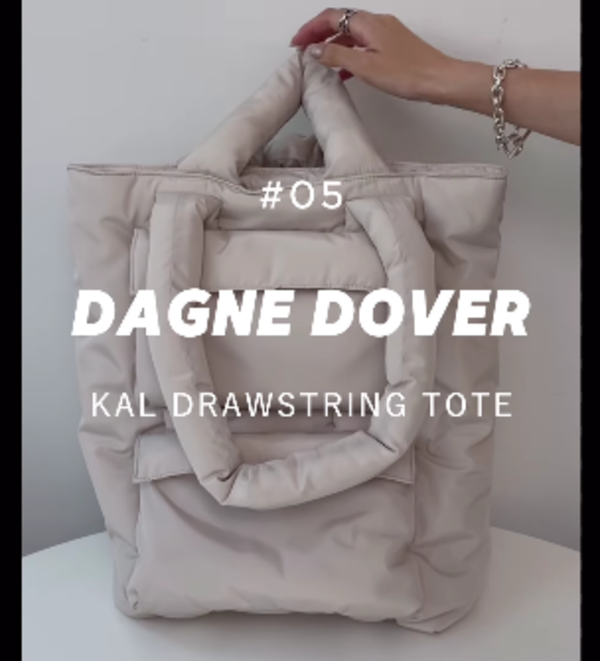 サイズ【高さ42cm × 幅30.4cm × マチ12.7cm】