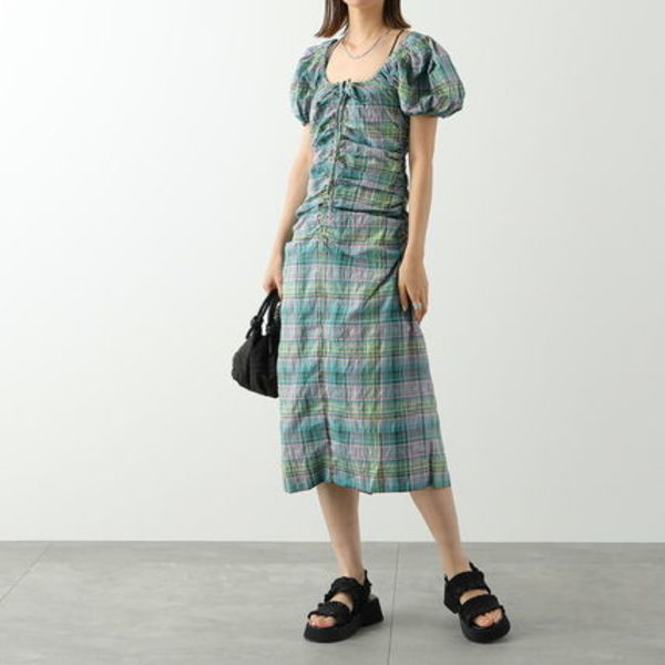 eersucker Check Gathered