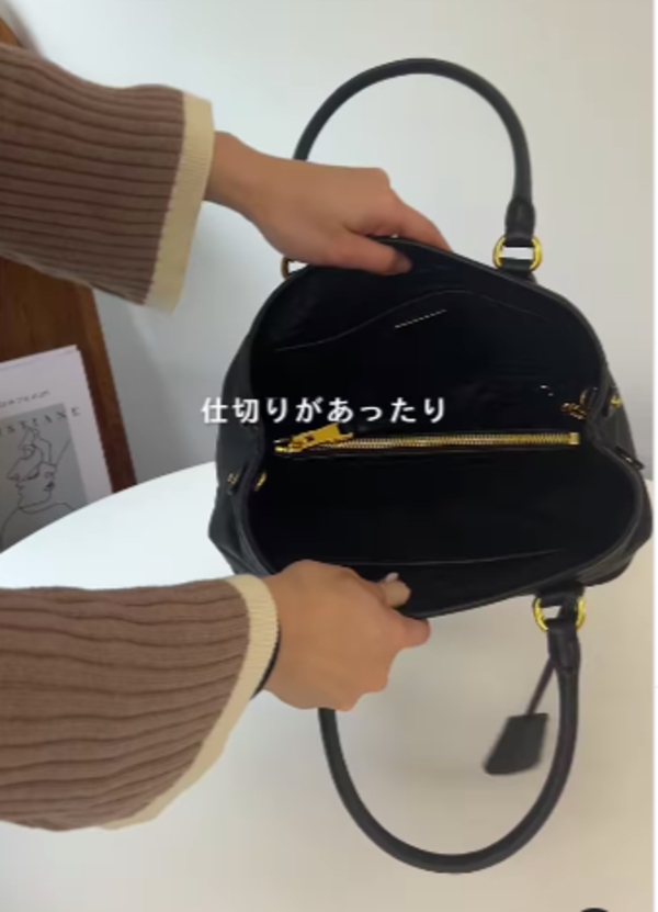 サイズ:幅 24cm 高さ 20cm マチ 14cm