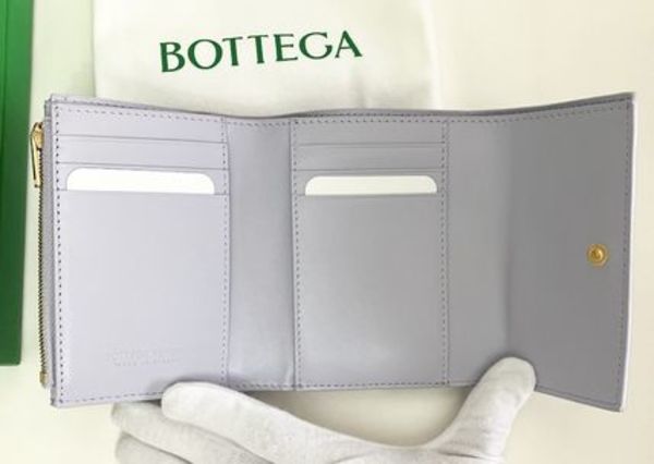Bottega Veneta: Cassette Tri-Fold Zip Wallet 三つ折り財布