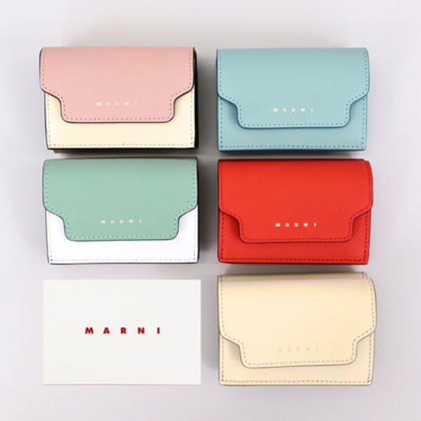 マルニ 三つ折り 財布
