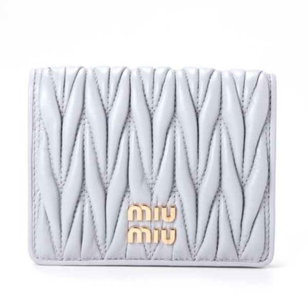 ミュウミュウ 二つ折り財布