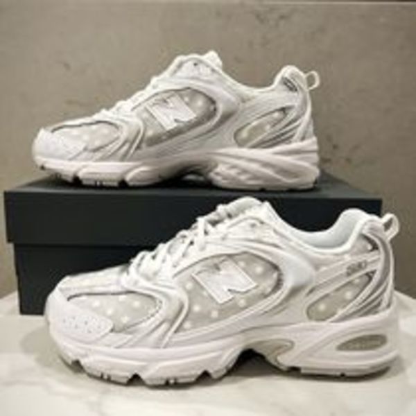 大人気カラー【New Balance】530 ニューバランス 関税無/送料込