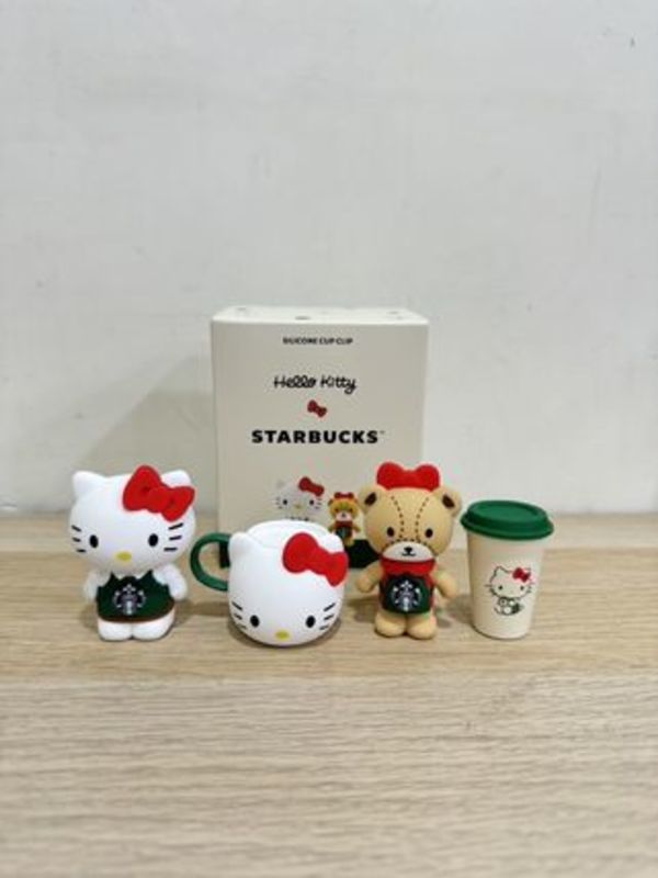 追跡★STARBUCKS ハローキティ コップのフチ子 4種類セット