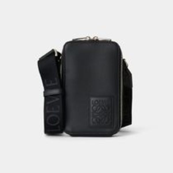 【LOEWE】ロエベ バーティカル クロスボディポケット