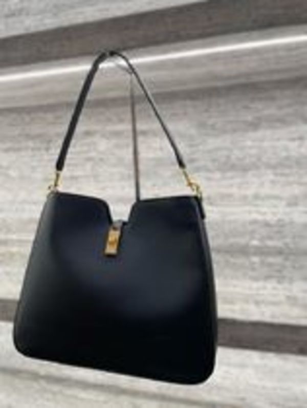【送料込】CELINE ミディアム カミーユ 16 ソフト バッグ