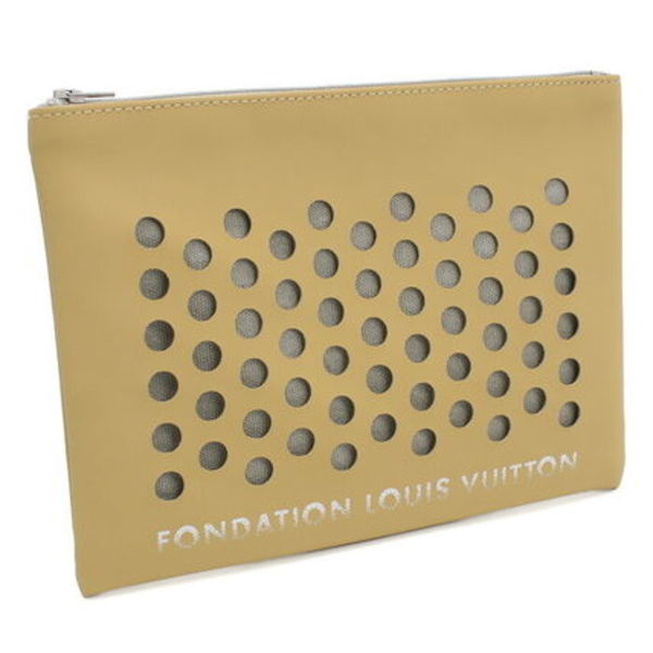 【国内即発】FONDATION LOUIS VUITTON クラッチバッグ CAMEL