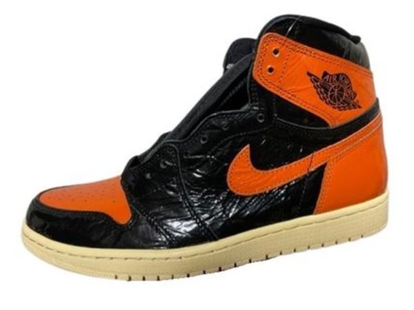 US10◆確保済 関税無 国内発NIKE AIR JORDAN 1 HIGHシャタバ 3.0