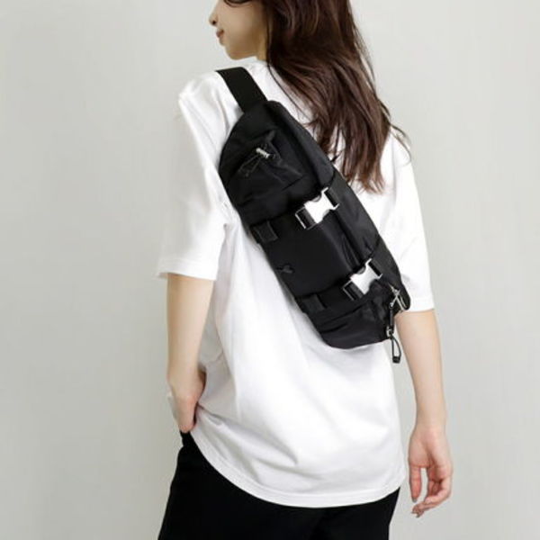 AMI PARIS ウエストバッグ ULL402 AW0021