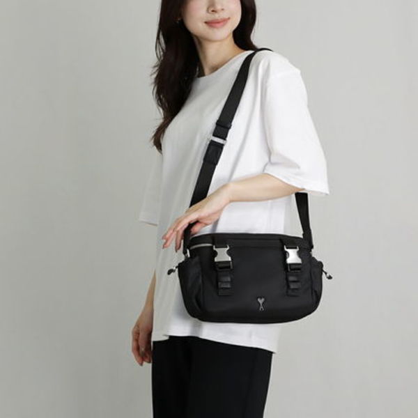 AMI PARIS ショルダーバッグ ULL183 AW0021