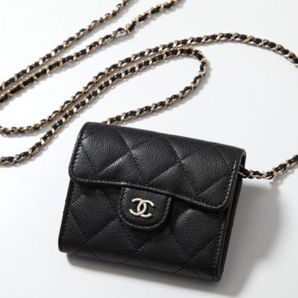 CHANEL ショルダーバッグ MATELASSE AP0238 B10583
