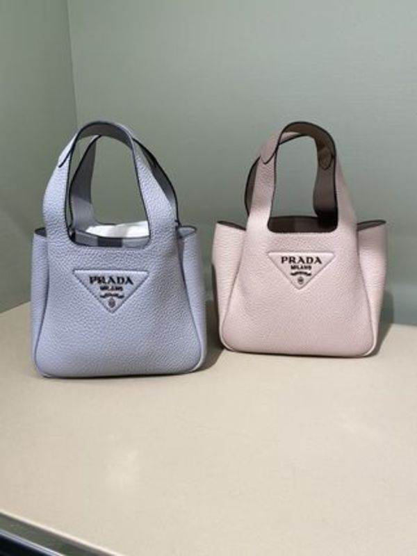 PRADA♪♪VIT.DAINOレザー☆ミニトートバッグ☆1BA349