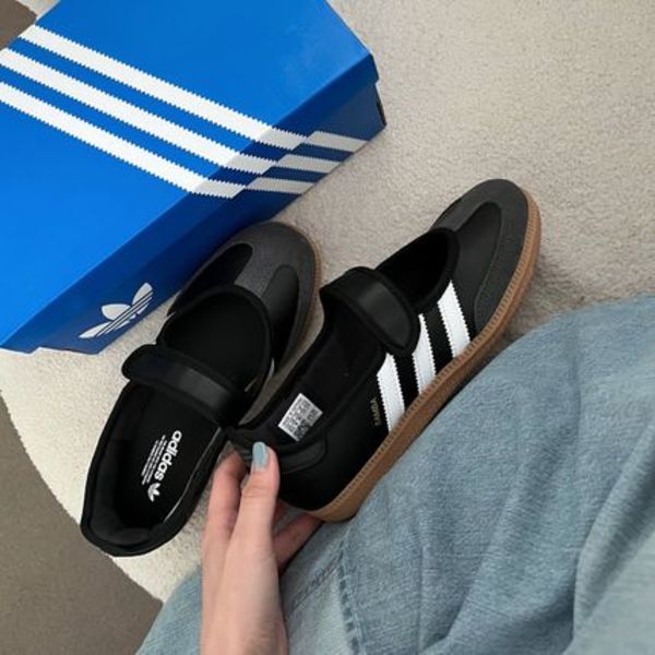 【関税-送料込み】ADIDAS SAMBA JANE W CORE BLACK JQ6445