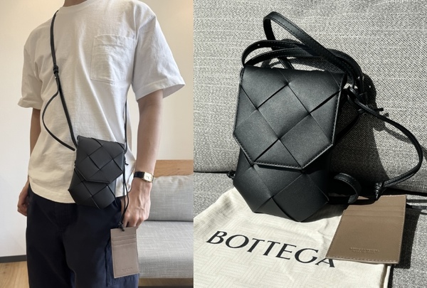 サイズ : H19.5cm × W13cm × D1cm