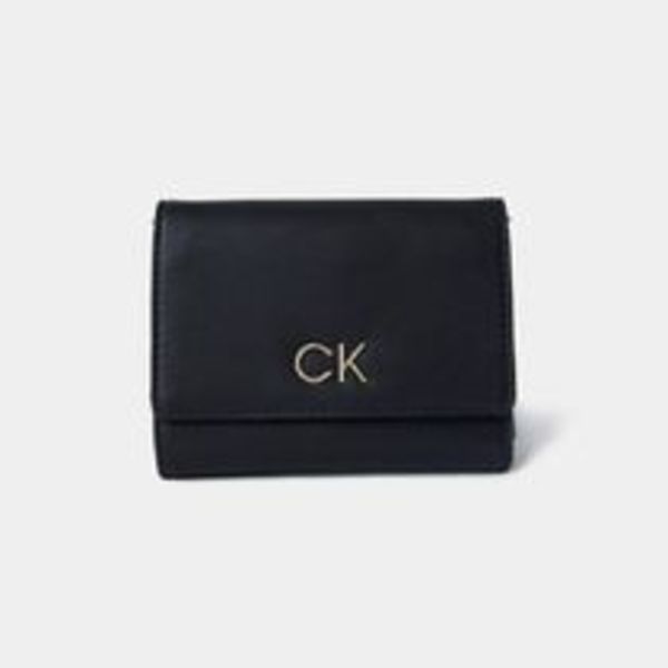 【Calvin Klein】三つ折り ショルダーウォレット