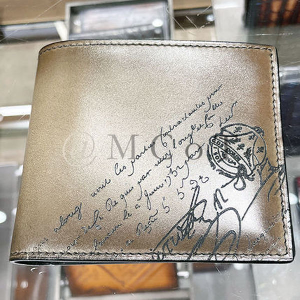 直営店買付ベルルッティ 二つ折り財布 レザーウォレット