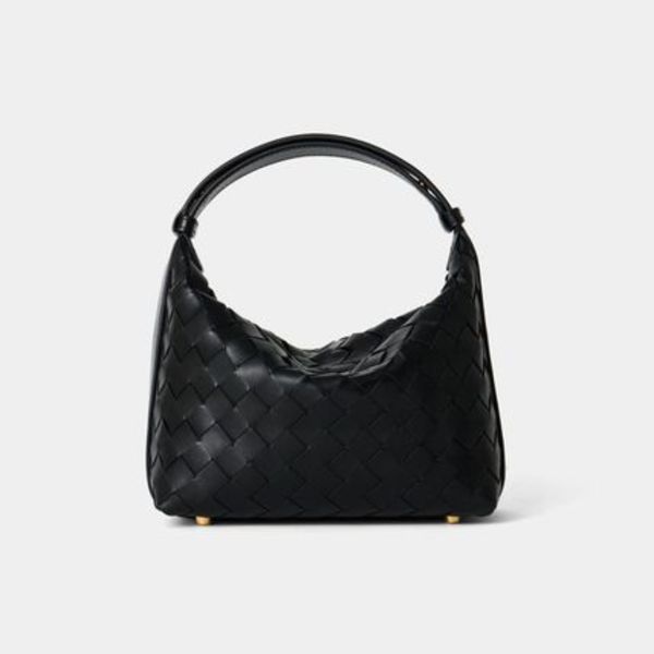 送料関税込★BOTTEGA VENETA★ショルダーバッグ・ポシェット