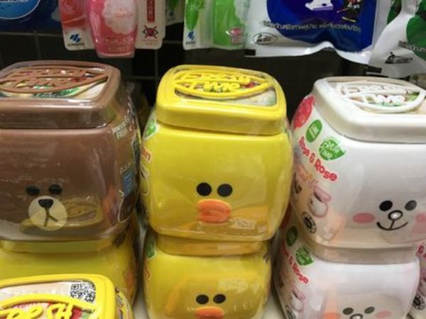 LINEフレンズ 芳香剤  容器再活用可
