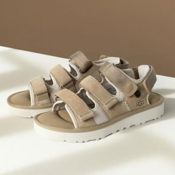 国内発送 UGG アグ サンダル Goldencoast Multistrap 1153095