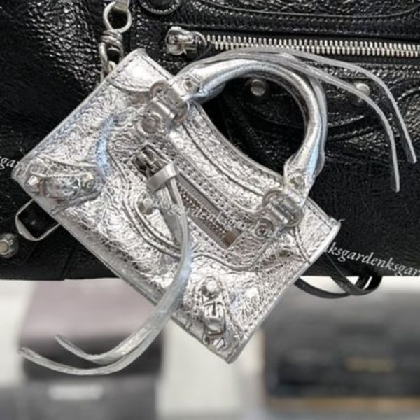 希少!すぐ届く!BALENCIAGA LE CITY マイクロ バッグ チャーム