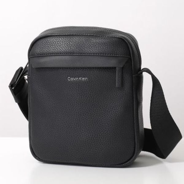 Calvin Klein ショルダーバッグ CK MUST REPORTER LV04D3083G