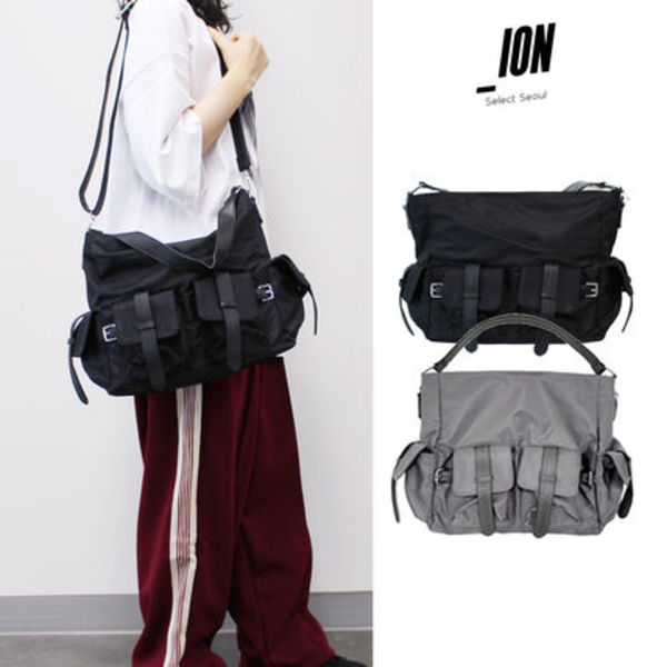IONSEOUL Repic Pocket Shoulder Bag JH016
