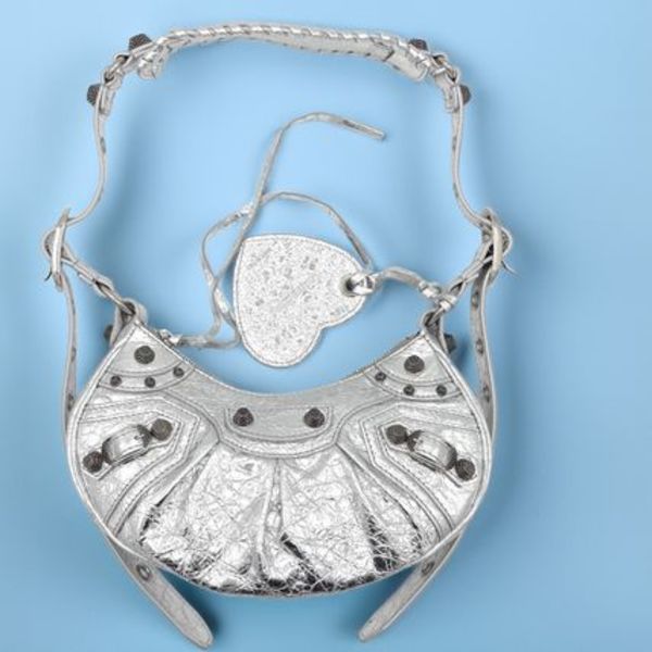 BALENCIAGA  Le Cagole レザー ショルダーバッグ (XS)