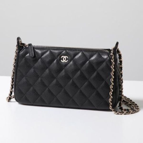 CHANEL ショルダーバッグ MATELASSE AP4704 B10583