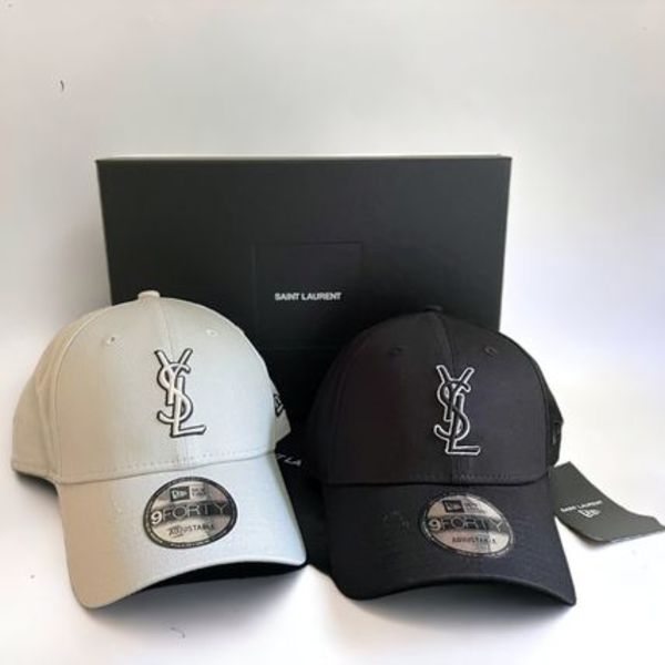 Saint Laurent×New Era コラボキャップ