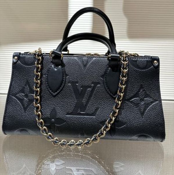 国内発送/Louis Vuitton/オンザゴー イーストウエスト