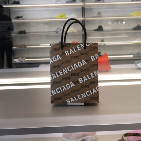 ★BALENCIAGA★ 693805 BBモノグラムショッピングフォンバッグ