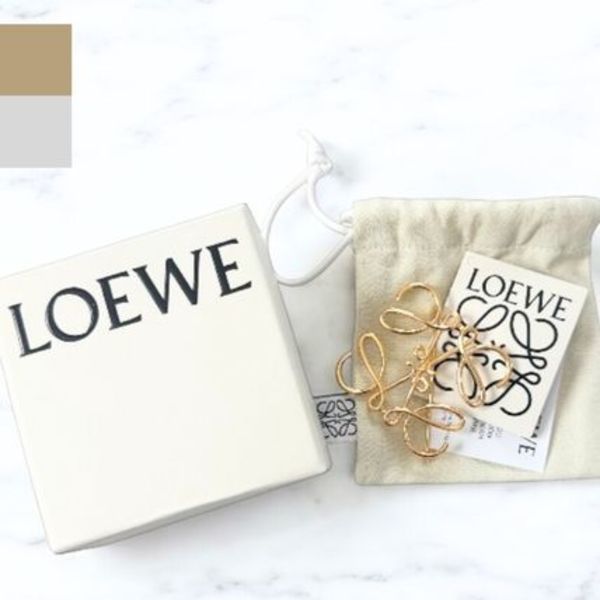 <LOEWE> ロエベ・アナグラム ブローチ