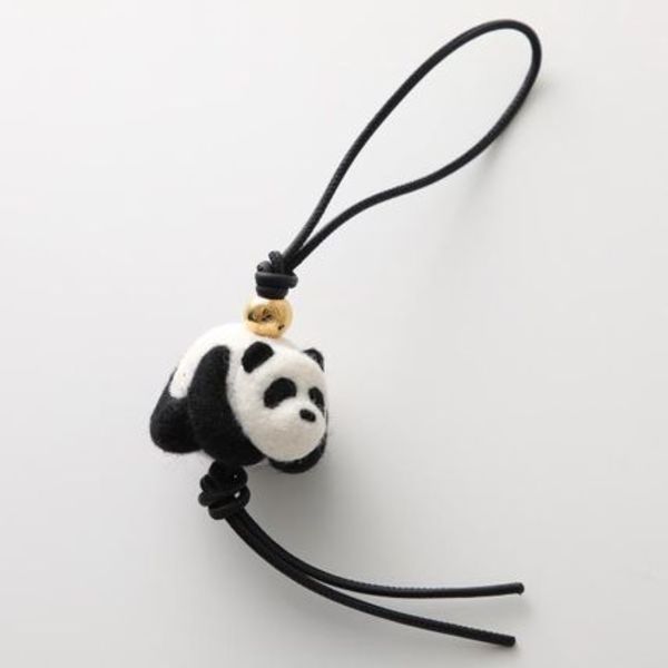 LOEWE バッグチャーム PANDA CHARM CA36232X29 キーホルダー