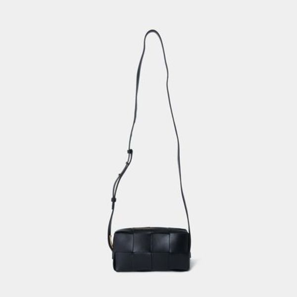 送料関税込★BOTTEGA VENETA★ショルダーバッグ・ポシェット