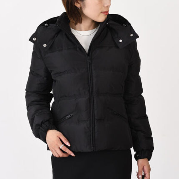 【国内即発】PRADA Re-Nylo ショートダウンジャケット