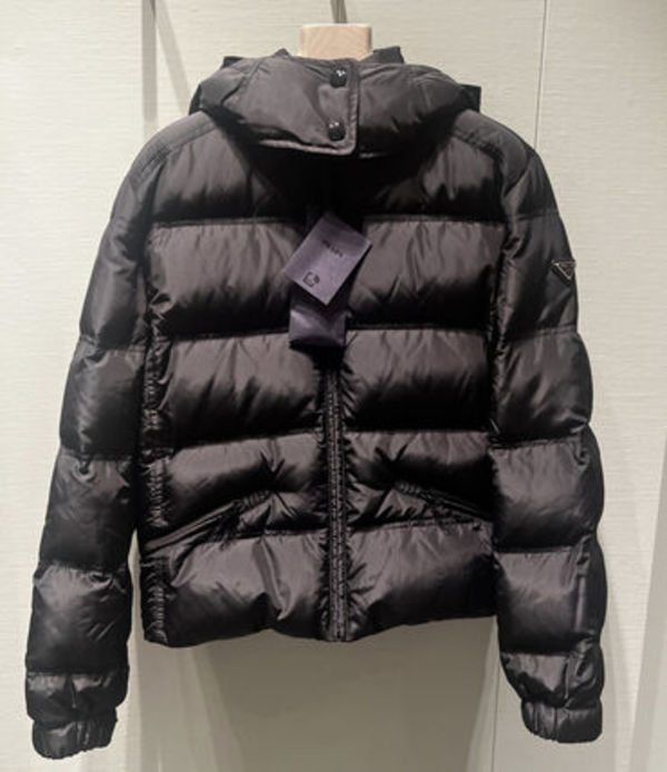 【PRADA23冬】290543 カジュアル ダウンジャケット