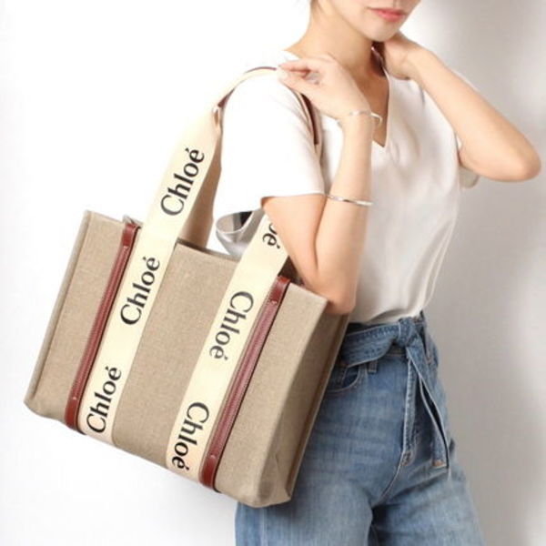 クロエ Chloe WOODY ミディアム 刺しゅうロゴ トートバッグ