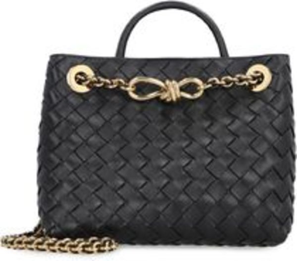 *BOTTEGA VENETA* スモール アンディアーモ チェーンバッグ