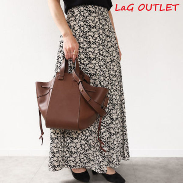 LOEWE HAMMOCK ハンモック ミディアム ハンドバッグ 329.77.V06