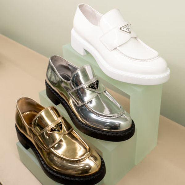 ★PRADA★ プラダ 1D246M ローファー