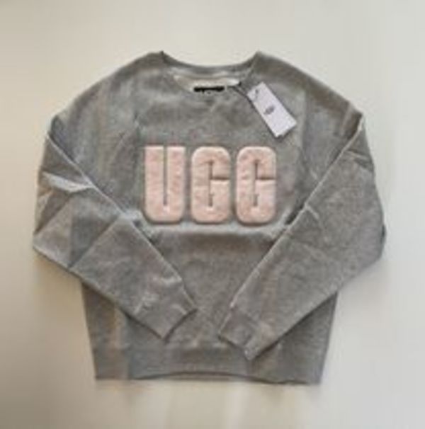 【UGG】日本未入荷!FUZZY LOGO CREWNECK SWEATSHIRT