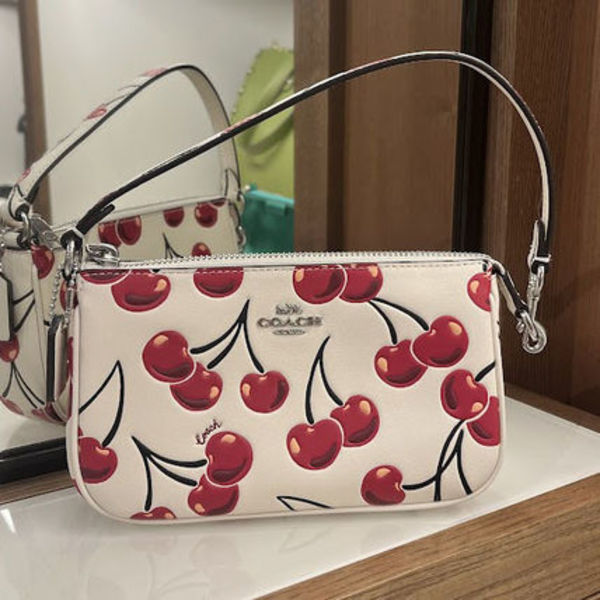 即発 COACH ノリータ 19 チェリープリント バッグ Nolita 新品